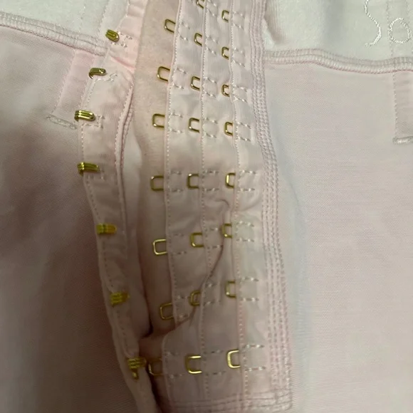 Sol beauty and care short high waisted pink faja - Picture 2 of 3